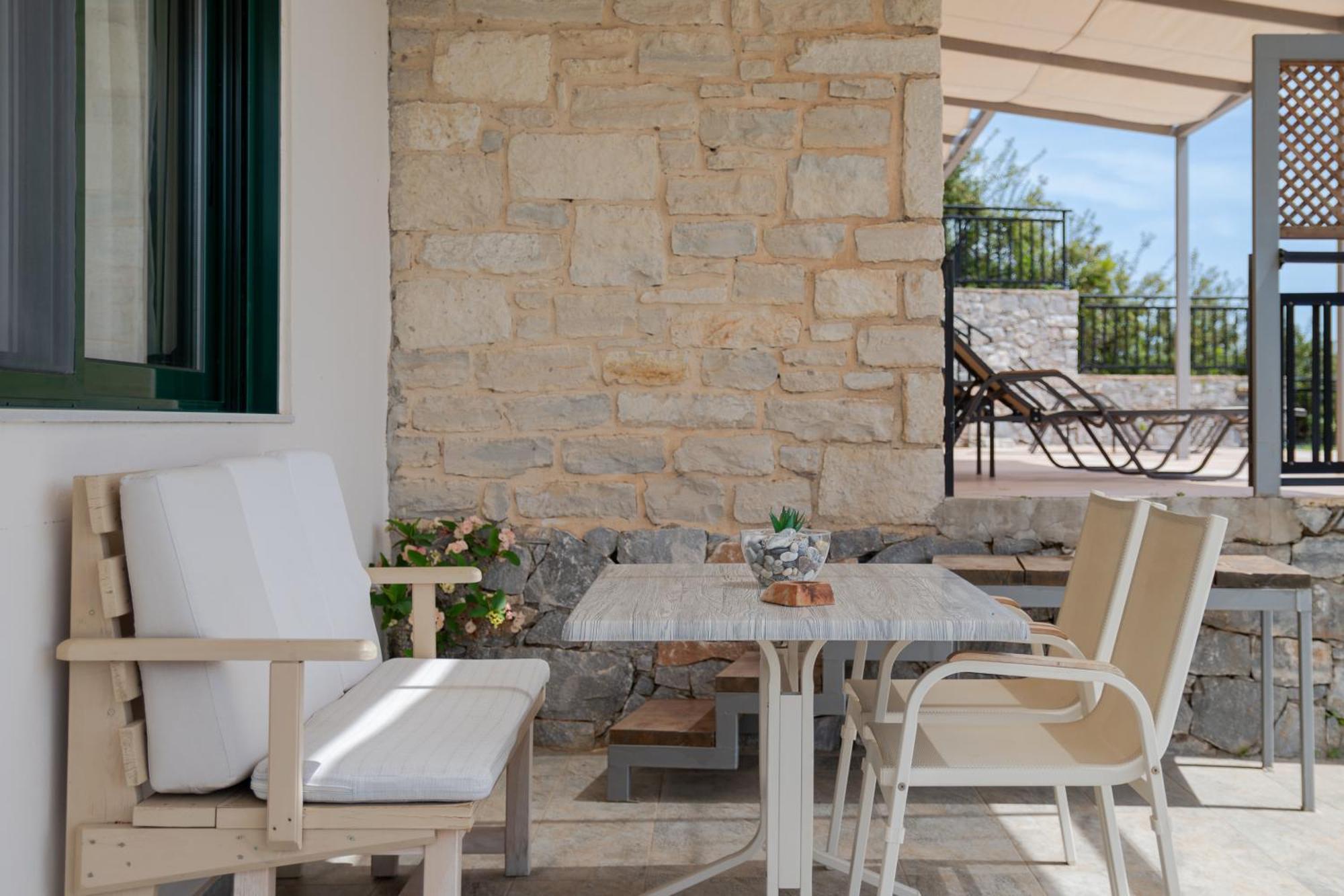 Souda Bay Loggia Villa Sellia  Exterior photo
